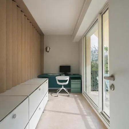 Orangerie 200 Sqm 4br Luxury In * נואי סור סיין